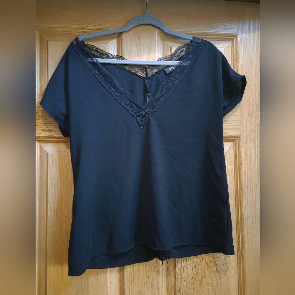 Chic Black V-Neck Lace Top